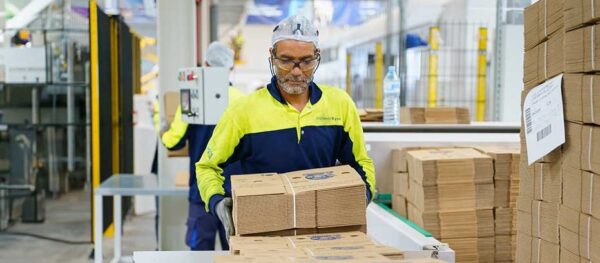 Operátor (nástupní mzda 28 500 Kč)